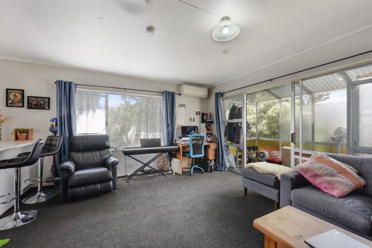 Photo of property in 1/132 Parkers Road, Tahunanui, Nelson, 7011