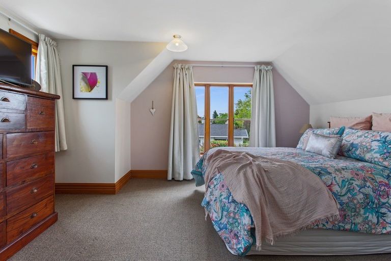 Photo of property in 21 Bank Street, Amberley, 7410