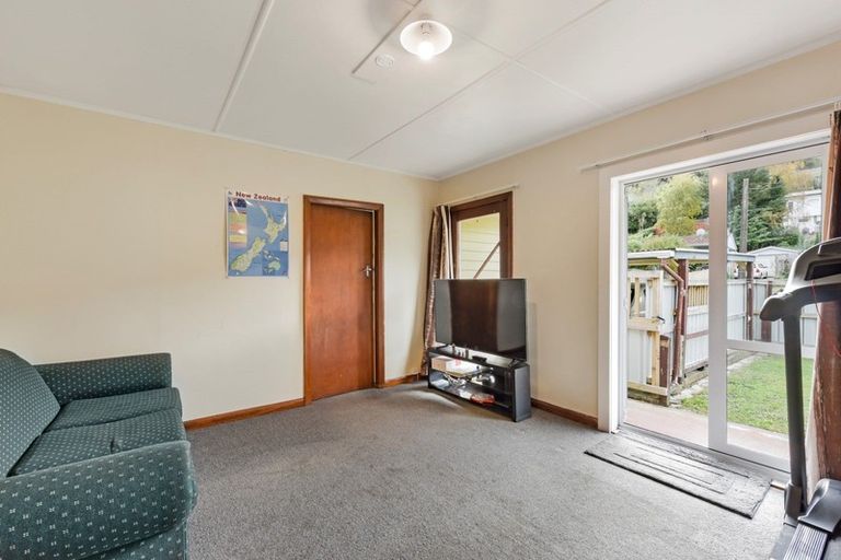 Photo of property in 1/96 Toi Toi Street, Toi Toi, Nelson, 7010