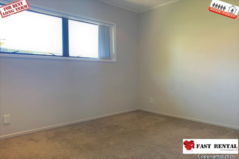 Photo of property in 9 Elliott Avenue, Bayview, Auckland, 0629