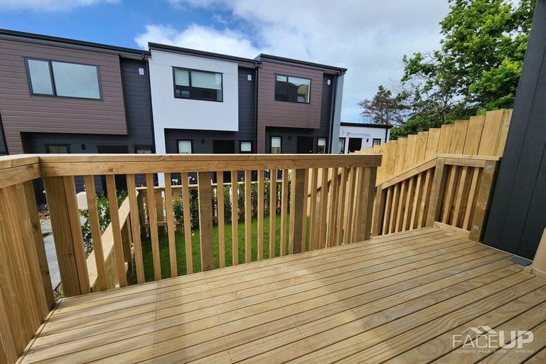 Photo of property in 15/241 Don Buck Road, Massey, Auckland, 0614