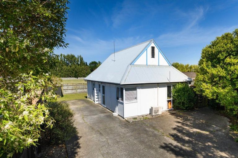 Photo of property in 60 Newton Place, Westbrook, Palmerston North, 4412