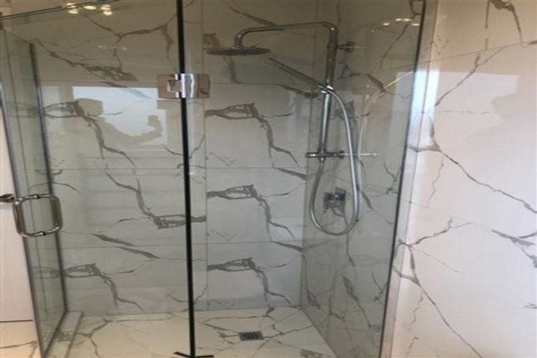 Photo of property in 37 Hikuawa Road, Flat Bush, Auckland, 2019