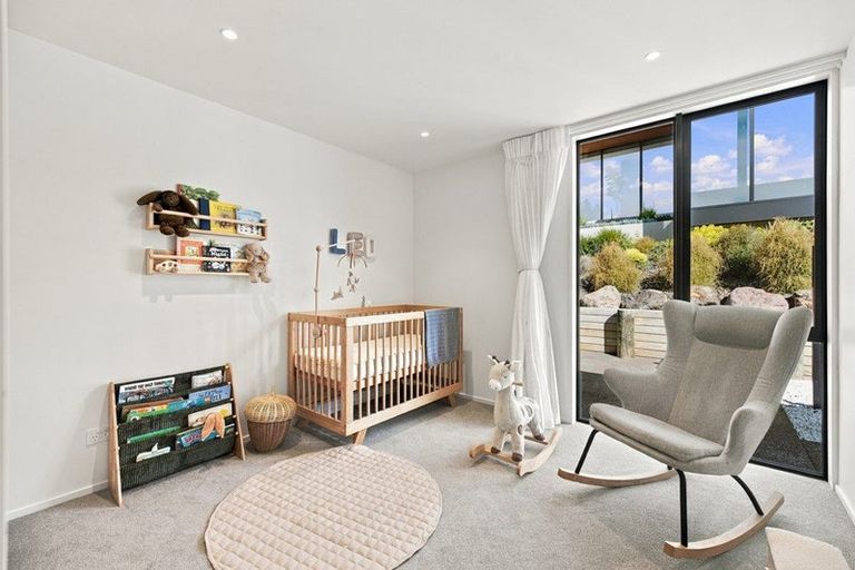 Photo of property in 19 Rauhea Lane, Clifton, Christchurch, 8081