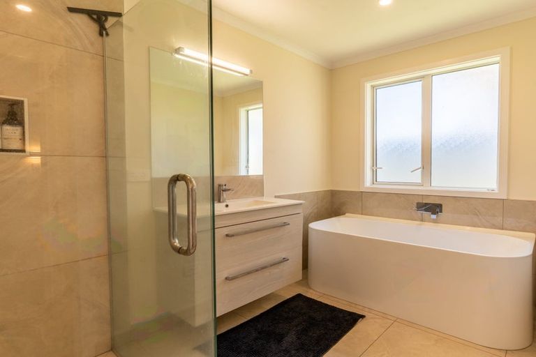 Photo of property in 67a Botanical Road, Takaro, Palmerston North, 4412