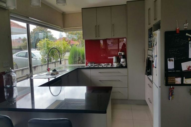 Photo of property in 59 Millhouse Drive, Northpark, Auckland, 2013