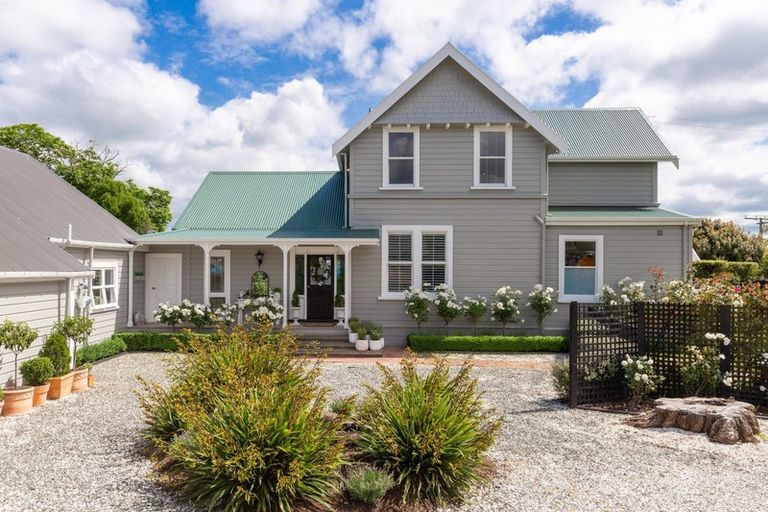 Photo of property in 16 Lee Street, Blenheim, 7201