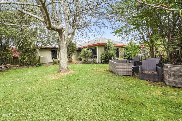 Photo of property in 8 Dorchester Place, Nawton, Hamilton, 3200