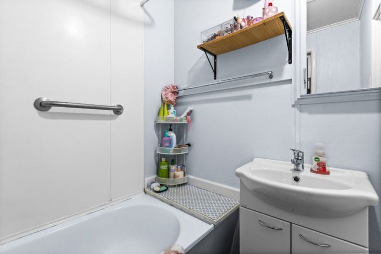 Photo of property in 26b Merton Crescent, Pirimai, Napier, 4112