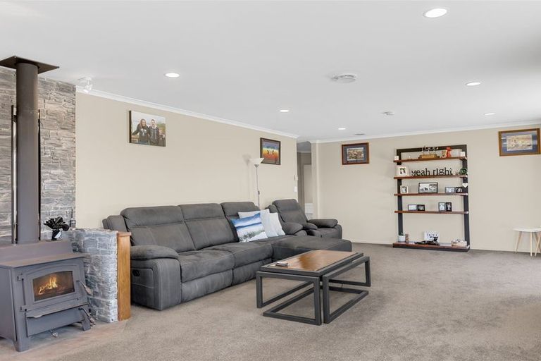 Photo of property in 16 Forbes Street, Westport, 7825