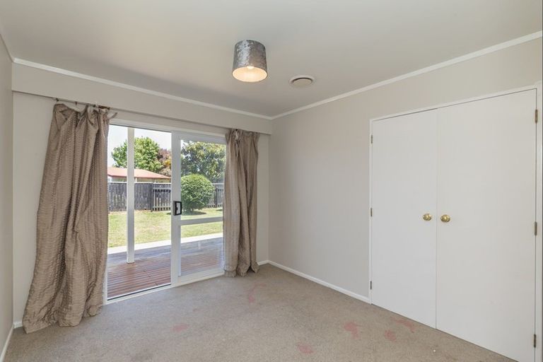 Photo of property in 8 Homewood Avenue, Levin, 5510