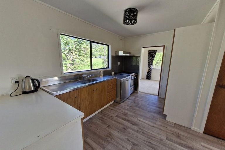Photo of property in 19e Bell Road, Western Heights, Rotorua, 3015