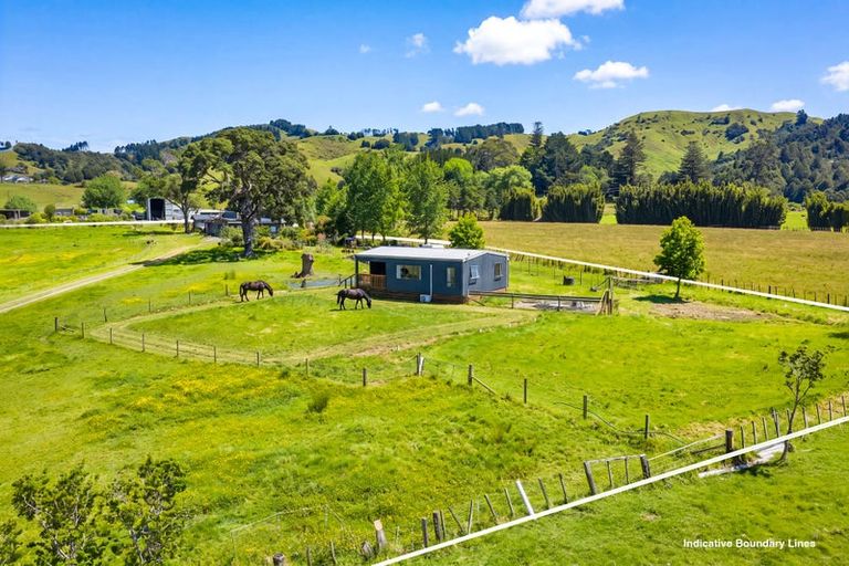 Photo of property in 16 Guy Road, Kaipara Flats, Warkworth, 0981