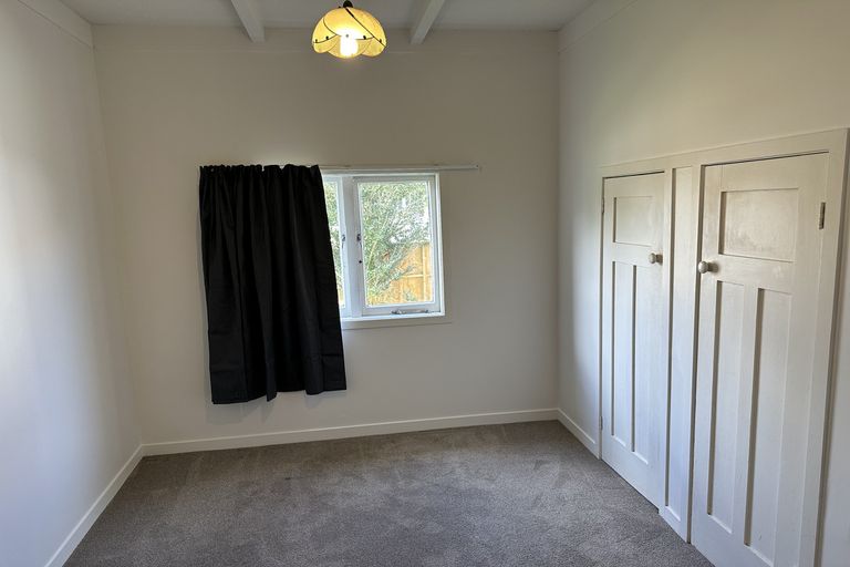 Photo of property in 1/36 Miro Street, New Lynn, Auckland, 0600