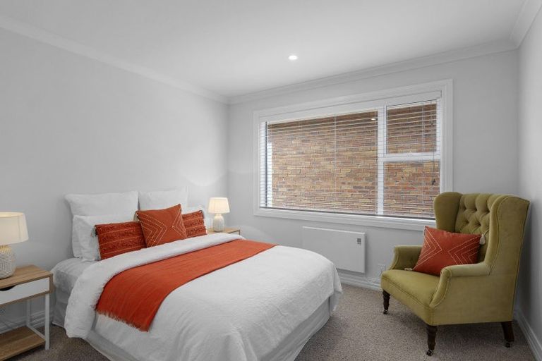 Photo of property in 10 Dundee Close, Darfield, 7510