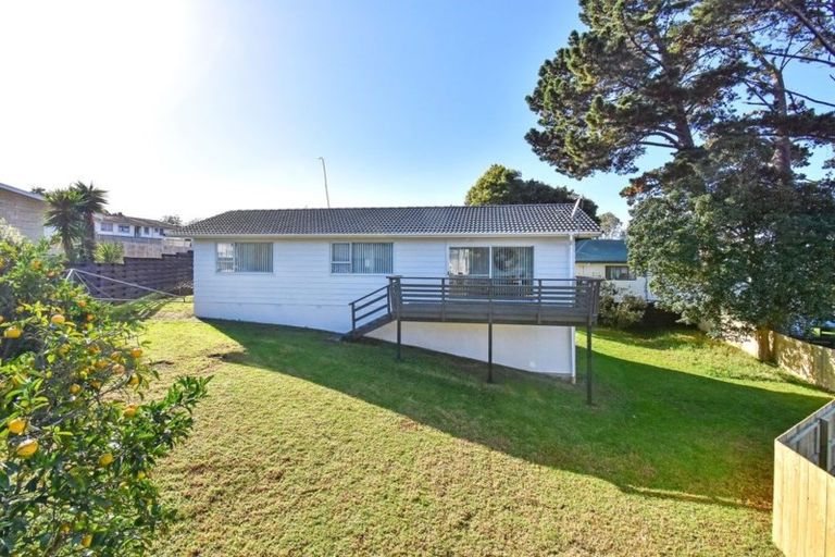 Photo of property in 9 Volante Avenue, Wattle Downs, Auckland, 2103