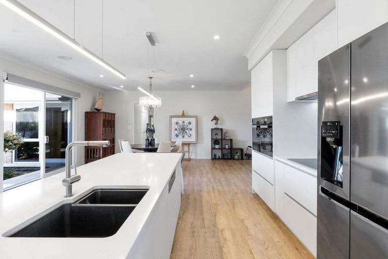 Photo of property in 9 Pukeko Grove, Cambridge, 3434