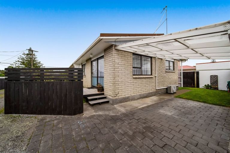 Photo of property in 82b Ngamotu Road, Spotswood, New Plymouth, 4310