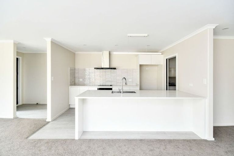 Photo of property in 35a Leathem Crescent, Pokeno, 2402