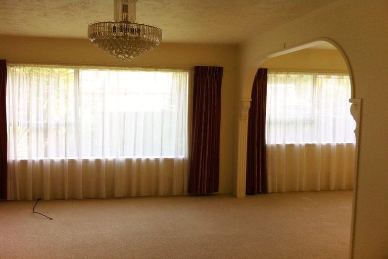 Photo of property in 1/8 Tina Place, Sunnyhills, Auckland, 2010