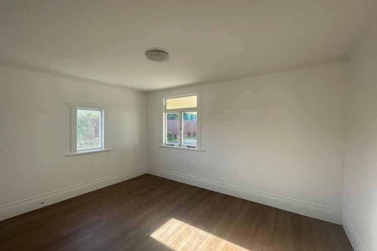 Photo of property in 22 Grande Vue Road, Hillpark, Auckland, 2102