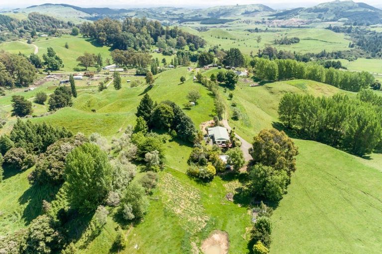 Photo of property in 606 Apley Road, Puketapu, Napier, 4184