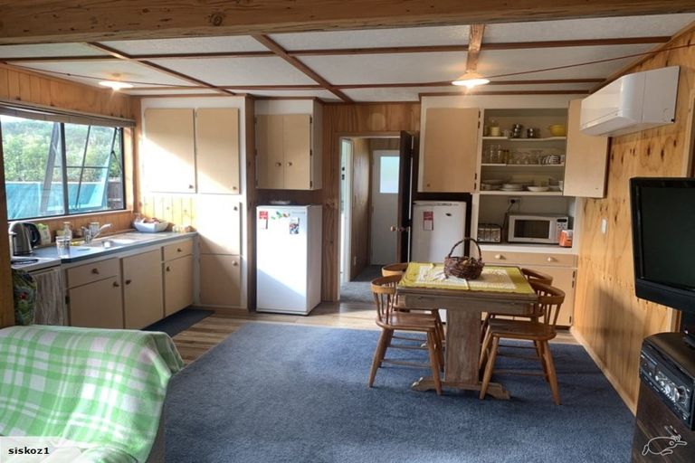 Photo of property in 18 Poto Street, Aramoana, Port Chalmers, 9082