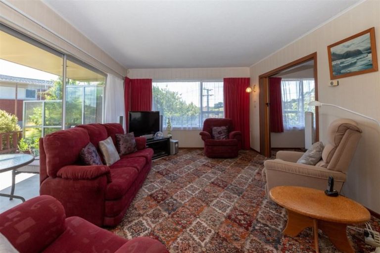 Photo of property in 27 Acacia Crescent, Glenview, Hamilton, 3206