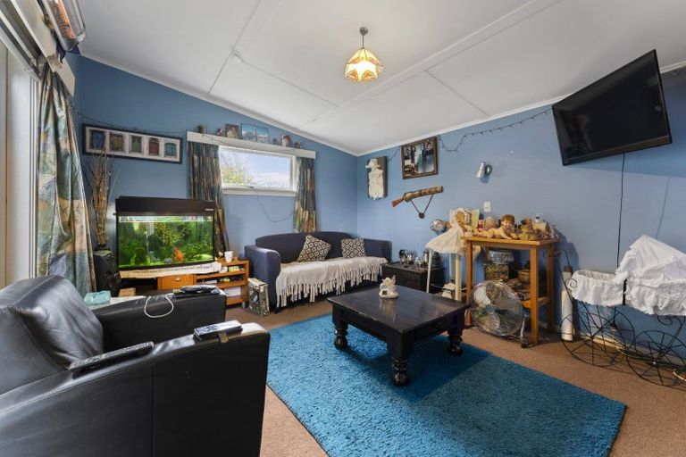 Photo of property in 318 Pages Road, Wainoni, Christchurch, 8061