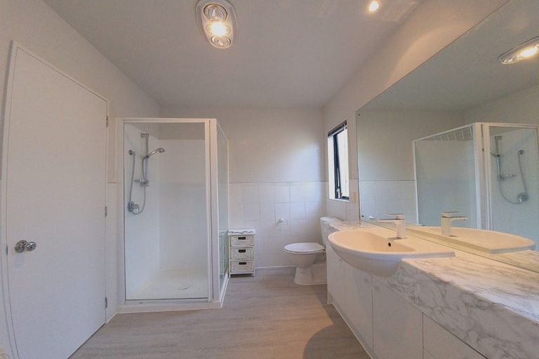 Photo of property in 29 Kelvin Hart Drive, East Tamaki, Auckland, 2013