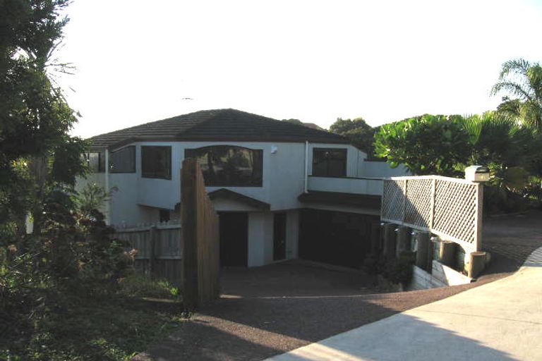 Photo of property in 661 East Coast Road, Browns Bay, Auckland, 0630