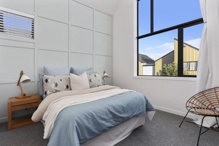 Photo of property in 7 Jack Seabrook Road, Hobsonville, Auckland, 0616