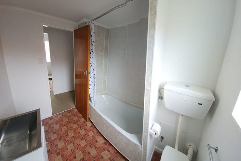 Photo of property in 65 Freyberg Street, Lyall Bay, Wellington, 6022