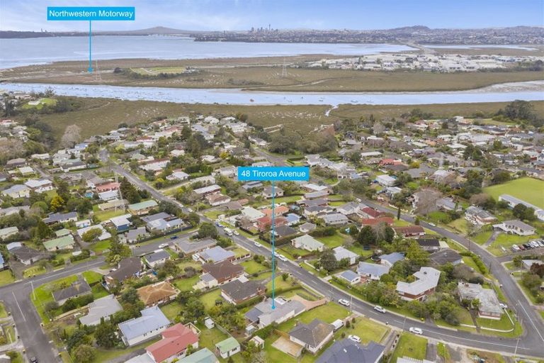Photo of property in 48 Tiroroa Avenue, Te Atatu South, Auckland, 0610