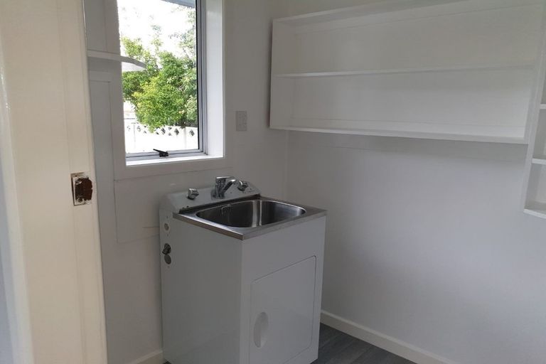 Photo of property in 6 Stephens Street, Waikiwi, Invercargill, 9810