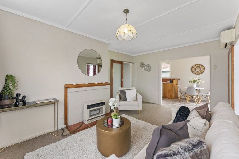 Photo of property in 15 Burcham Street, Taita, Lower Hutt, 5011