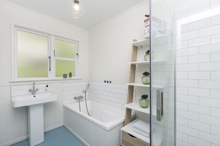 Photo of property in 31 Edgeware Road, Wilton, Wellington, 6012