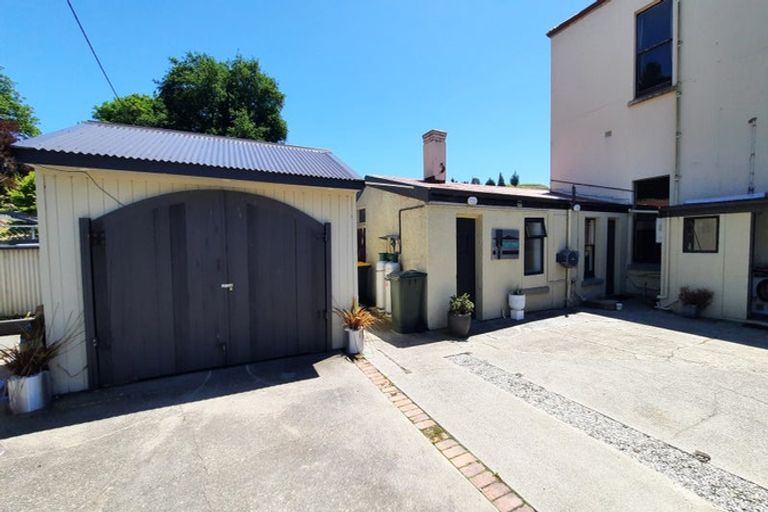 Photo of property in 21 Ross Place, Lawrence, 9532