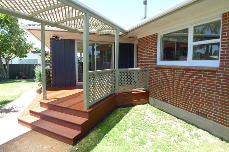 Photo of property in 8 Raphoe Place, Ellerslie, Auckland, 1051