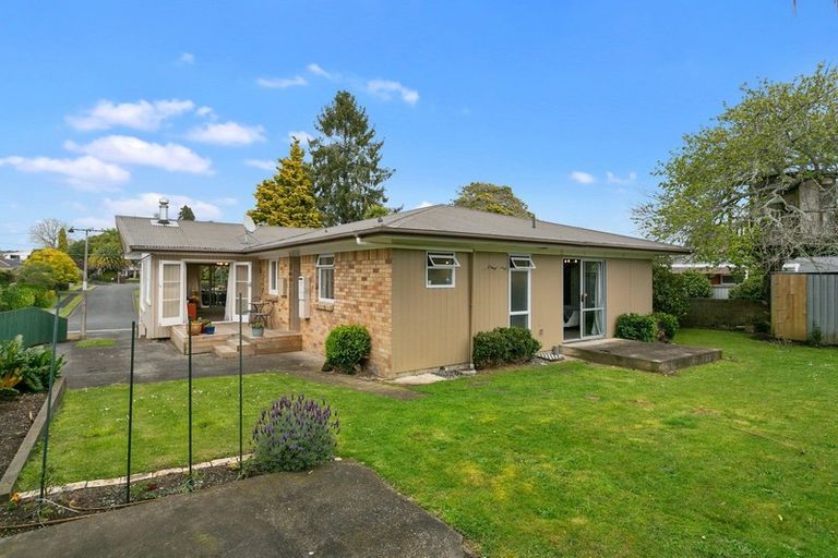 Photo of property in 21 Byron Street, Leamington, Cambridge, 3432