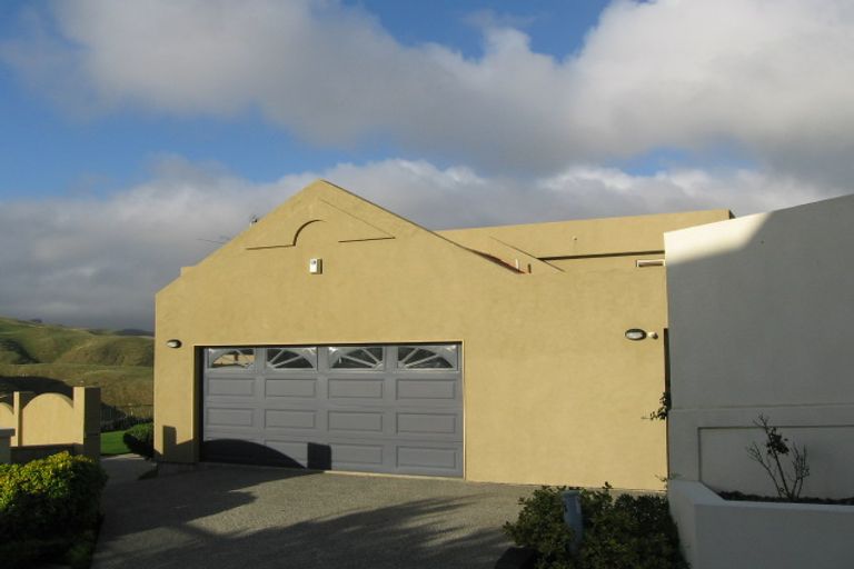 Photo of property in 26 Saint Ives Drive, Camborne, Porirua, 5026