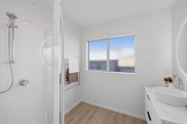 Photo of property in 106a Moa Road, Point Chevalier, Auckland, 1022