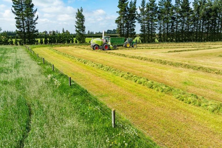 Photo of property in 609 Woodstock Road, Burnt Hill, Oxford, 7495