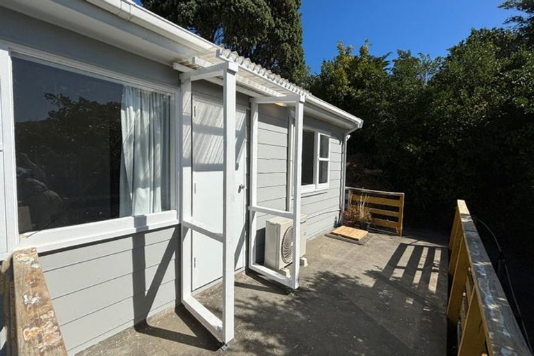 Photo of property in 18 Muri Road, Pukerua Bay, 5026