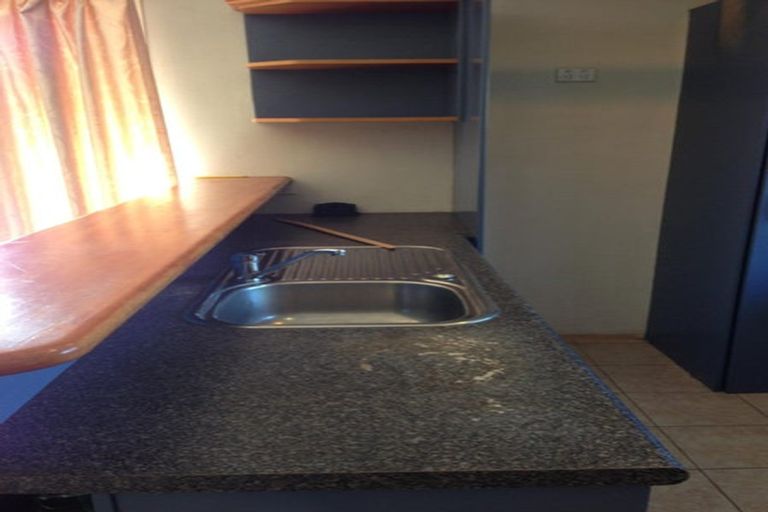 Photo of property in 67 Casuarina Road, Half Moon Bay, Auckland, 2012