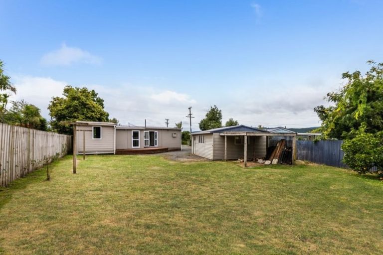 Photo of property in 15 Rimu Street, Mangakino, 3421