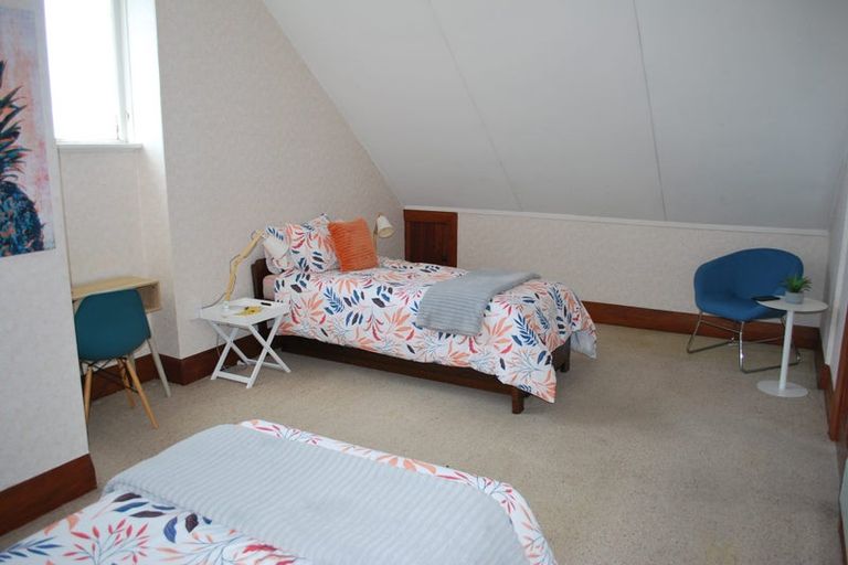 Photo of property in 39 Moana Crescent, Musselburgh, Dunedin, 9013