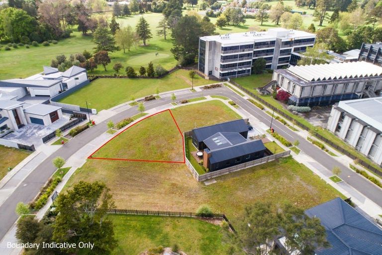 Photo of property in 18 Kanuka Drive, Hokowhitu, Palmerston North, 4410