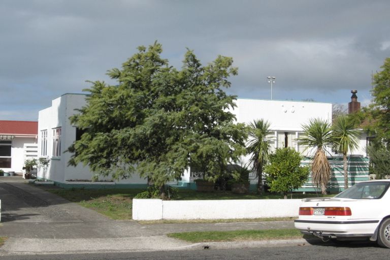 Photo of property in 8-8a Morse Street, Marewa, Napier, 4110