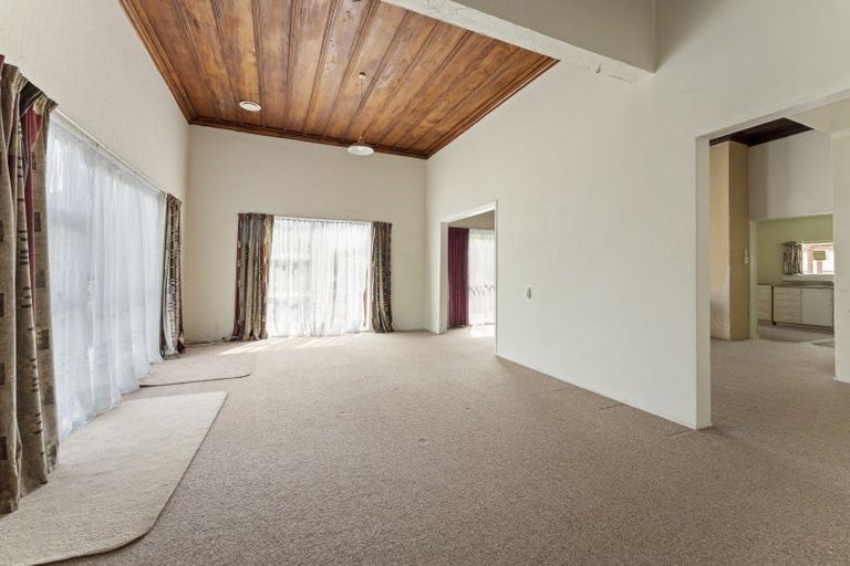 Photo of property in 28 Tay Street, Woodville, 4920